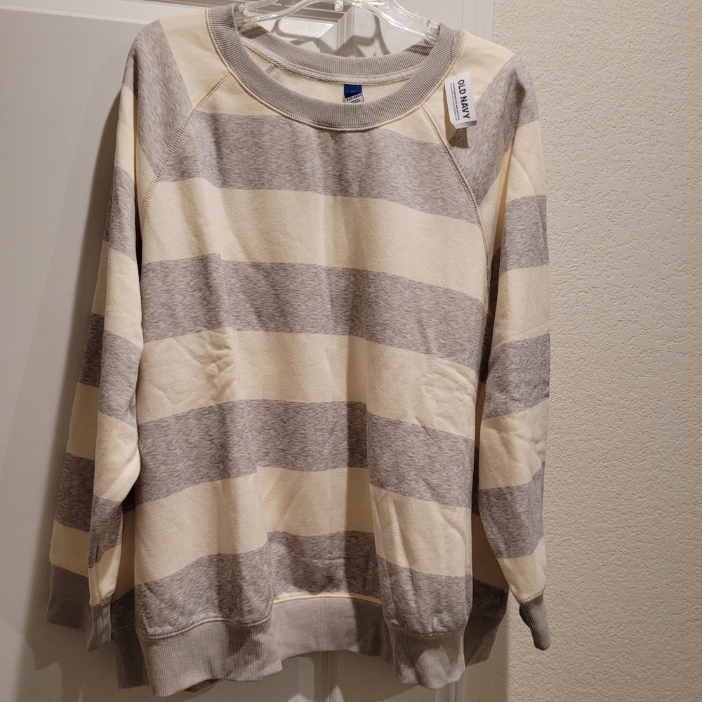 Women's Old Navy sweatshirt 3X NWT